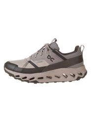 ON RUNNING Buty "Cloudhorizon" w kolorze szarobrązowym do biegania rozmiar: 42. Brązowe buty do biegania On Running, bez wzorów, z materiału, bez zapięcia, do biegania. Za 494.95 zł.