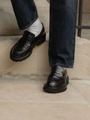 MELVIN & HAMILTON Skórzane mokasyny "Matteo 1" w kolorze czarnym rozmiar: 45. Czarne botki sznurowane Melvin & Hamilton, bez wzorów, bez obcasa, bez zapięcia. Za 491.99 zł.