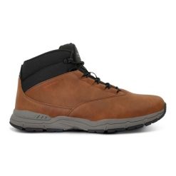 Buty trekkingowe Regatta Denison. Brązowe buty trekkingowe Regatta, bez wzorów, bez zapięcia. W wyprzedaży za 328.50 zł.