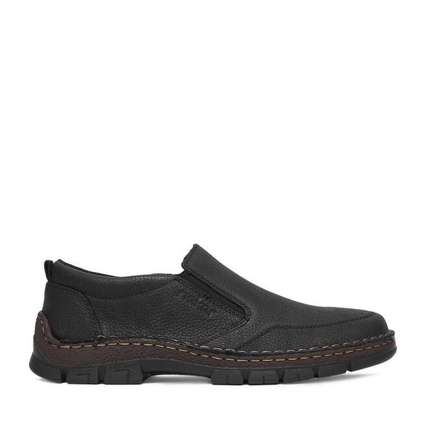 Półbuty Rieker. Czarne eleganckie półbuty Rieker, bez wzorów, bez obcasa, bez zapięcia. Za 389.99 zł.