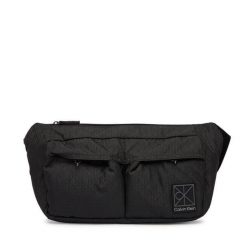 Nerka Calvin Klein. Czarne saszetki i nerki CALVIN KLEIN, bez wzorów. Za 409.99 zł.