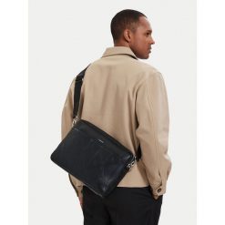 Torba na laptopa Calvin Klein. Czarne torby na laptopa CALVIN KLEIN. Za 649.99 zł.