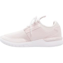 Supra FLOW RUN Tenisówki i Trampki light pink/white. Buty do biegania marki Supra. W wyprzedaży za 179.55 zł.