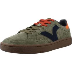 Buty VICTORIA 8806120V Zielony. Zielone buty turystyczne VICTORIA, bez wzorów, z syntetyku, bez zapięcia, trekkingowe. Za 357.99 zł.