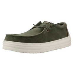 Buty HEY DUDE HD45845 REV SUEDE Zielony. Zielone buty turystyczne Hey dude, bez wzorów, z syntetyku, bez zapięcia, na fitness i siłownię. Za 358.99 zł.