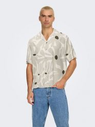 ONLY & SONS Koszula "Onsdash" - Regular fit - w kolorze beżowym rozmiar: L. Brązowe koszule Only & Sons, l, bez wzorów, bez kołnierzyka, bez ramiączek. Za 78.84 zł.