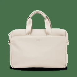 Torba na laptopa WINGS WILLOW 15,6 cala BEIGE. Brązowe torby na laptopa Wings. Za 179.90 zł.