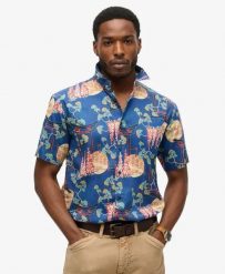 Superdry Koszula Hawaiian z modalu i bawełny – WISTERIA BLUE. Niebieskie koszule Superdry, m, bez wzorów, z bawełny, bez kołnierzyka, bez ramiączek. Za 291.45 zł.