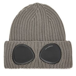 Czapka C.P. Company. Brązowe czapki zimowe C.P. Company, bez wzorów. Za 609.99 zł.