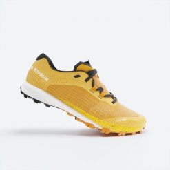 Buty do biegania w terenie męskie Kiprun Race Light. Buty do biegania KIPRUN, bez wzorów, bez zapięcia, do biegania. Za 399.99 zł.