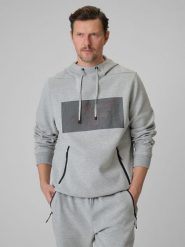 4F Bluza dresowa regular z kapturem męska - szara L. Szare bluzy 4F, l, bez wzorów, z bawełny, z kapturem. Za 199.99 zł.