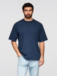 T-shirt bawełniany męski LOOSE FIT z okrągłym dekoltem – granatowy V9 - Rozmiar: L. Niebieskie t-shirty Ombre Clothing, l, bez wzorów, z bawełny, bez kołnierzyka, bez ramiączek. W wyprzedaży za 59.50 zł.