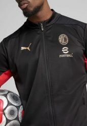 Męska kurtka treningowa AC Milan PUMA Black For All Time Red. Czarne kurtki Puma, na wiosnę, m, bez wzorów, z materiału, bez kaptura. Za 191.50 zł.