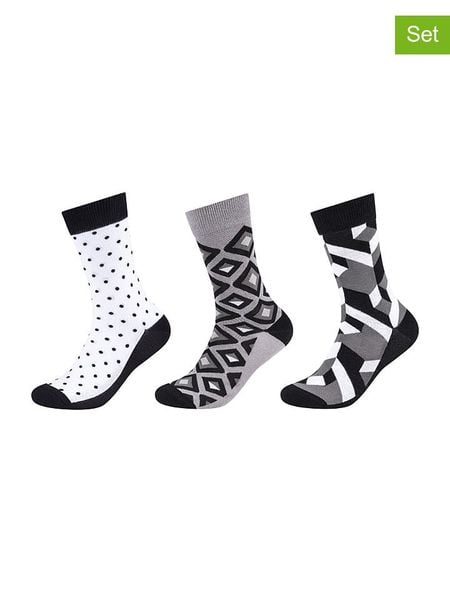 S.Oliver Skarpety (3 pary) ze wzorem rozmiar: 36/40. Białe skarpety S.Oliver, bez wzorów. Za 74.28 zł.