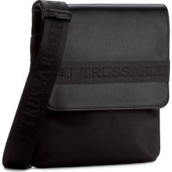 Saszetka TRUSSARDI JEANS - Portland 71B00075 19. Saszetki i nerki marki TRUSSARDI JEANS. W wyprzedaży za 299.00 zł.