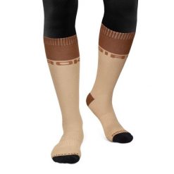 Skarpety snowboardowe Siroko Fuji Brown. Brązowe skarpety SIROKO, bez wzorów, z bawełny. Za 85.00 zł.
