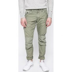 G-Star Raw - Spodnie 5620. Spodnie materiałowe marki G-Star Raw. W wyprzedaży za 259.90 zł.