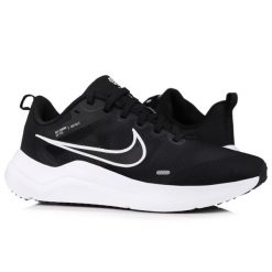 Buty męskie sportowe do biegania Nike DOWNSHIFTER DD9293 001. Białe buty do biegania Nike, bez wzorów, bez zapięcia, do biegania, nike downshifter. W wyprzedaży za 279.00 zł.
