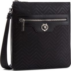 Saszetka VERSACE JEANS - E1YSBB16-70766 899. Czarne torby na ramię marki Versace Jeans, z jeansu. Za 439.00 zł.