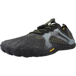 Buty SAGUARO FAST I Czarny. Czarne buty turystyczne SAGUARO, bez wzorów, z tkaniny, bez zapięcia, trekkingowe. Za 171.99 zł.
