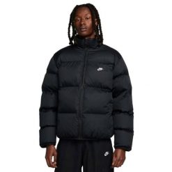 Kurtka uniwersalna męska Nike Club Puffer. Czarne kurtki Nike, m, bez wzorów, z puchu, bez kaptura. Za 843.05 zł.