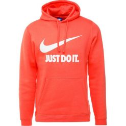 Nike Sportswear JUST DO IT HOODIE Bluza z kapturem rush coral/white. Bluzy marki Nike Sportswear. Za 229.00 zł.