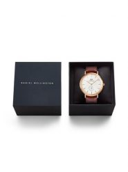 Daniel Wellington Zegarek Classic St. Mawes Horloge DW00100871 Brązowy. Brązowe, analogowe zegarki Daniel Wellington. Za 769.99 zł.