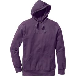 Bluza z kapturem Regular Fit bonprix jagodowy. Fioletowe bluzy z kapturem marki bonprix. Za 34.99 zł.