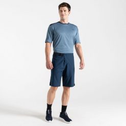 Spodenki fitness męskie Dare 2b Duration II. Czarne szorty Dare 2B, m, bez wzorów. W wyprzedaży za 229.99 zł.