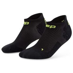 Męskie krótkie skarpety kompresyjne sportowe Core Run stopki Ultralight CEP. Czarne skarpetki sportowe CEP, bez wzorów, z materiału. Za 69.00 zł.