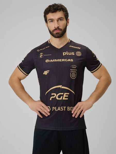 4F Koszulka meczowa replika wyjazdowa z sezonu 2025/26 męska 4F x Projekt Warszawa - czarna XS. Czarne t-shirty 4F, m, bez wzorów, z dzianiny, bez kołnierzyka, bez ramiączek. Za 179.99 zł.