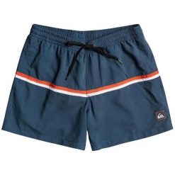 Kąpielówki Quiksilver Between Wave 15 klasyczne męskie. Zielone sztyblety Quiksilver, bez wzorów, z materiału, bez obcasa, bez zapięcia. Za 183.45 zł.