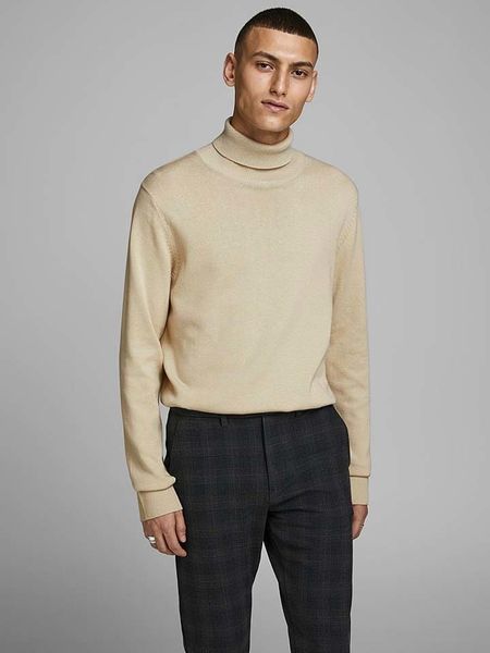 Jack & Jones Sweter "Emil" w kolorze beżowym rozmiar: XXL. Brązowe golfy Jack & Jones, xxl, bez wzorów, z bawełny, bez ramiączek. Za 61.17 zł.