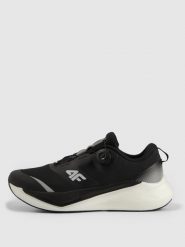 4F Buty do biegania FLOW RUN NIGHT MOTION męskie - czarne 43. Czarne buty do biegania 4F, bez wzorów, z gumy, bez zapięcia, do biegania. Za 369.99 zł.