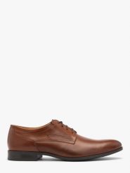 Brązowe sznurowane półbuty wizytowe VESTRO. Brązowe eleganckie półbuty Ryłko, bez wzorów, ze skóry, bez obcasa, bez zapięcia. Za 479.99 zł.