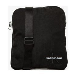 Calvin Klein Torba Monogram Nylon Micro Flatpack , czarny, rozmiar ONE SIZE. Czarne torby na ramię CALVIN KLEIN, bez wzorów, z materiału, małe, bez dodatków. Za 229.99 zł.
