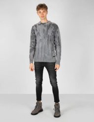Takeshy Kurosawa Sweter | 83063 | Maglia Treccia Sfumata | Mężczyzna | Szary. Szare swetry nierozpinane Takeshy Kurosawa, m, bez wzorów, z bawełny, bez kołnierzyka, bez ramiączek. W wyprzedaży za 319.00 zł.