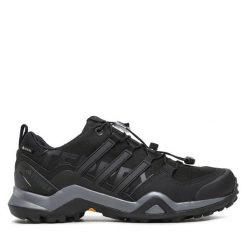 Trekkingi adidas. Czarne buty trekkingowe Adidas, bez wzorów, z gore-texu, bez zapięcia. Za 449.99 zł.