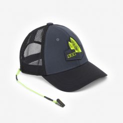 Czapka z daszkiem żeglarska Decathlon 500. Czarne czapki z daszkiem Decathlon, bez wzorów, z elastanu. Za 49.99 zł.