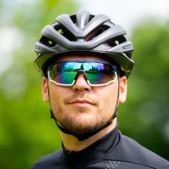 Okulary Lynx Galibier rowerowe matowy niebieski szkło dymne Kat.3. Niebieskie okulary przeciwsłoneczne Lynx, prostokątne. Za 166.25 zł.