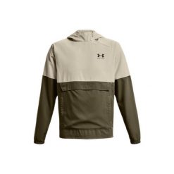 Bluza z kapturem Under Armour WOVEN ASYMMETRICAL. Brązowe bluzy z kapturem Under Armour, s, bez wzorów, z materiału, z kapturem. Za 356.25 zł.