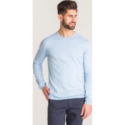 Błękitny sweter Joop Lenz. Niebieskie swetry nierozpinane Joop! Collection, l, z aplikacjami, z bawełny, bez kołnierzyka, bez ramiączek. Za 199.60 zł.