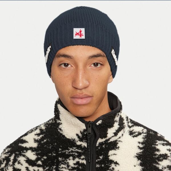 Czapka Eisbar Trop MÜ SA. Niebieskie czapki zimowe Eisbar, bez wzorów, z wełny. Za 182.23 zł.