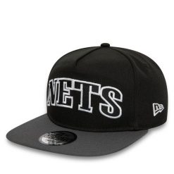 Czapka z daszkiem New Era. Czarne czapki z daszkiem New Era, bez wzorów. Za 139.99 zł.
