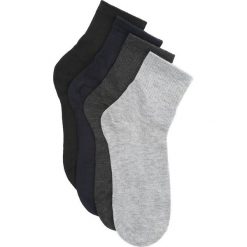 10-pack Czarno-Szarych Skarpetek Laudable. Skarpety marki Born2be. Za 29.99 zł.