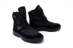 MANITU TEX 670062-01 schwarz, śniegowce męskie. Czarne śniegowce Manitu, z polaru, bez zapięcia. Za 387.92 zł.