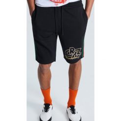Dresowe szorty z lampasem - Czarny. Krótkie spodenki sportowe marki Cropp. Za 69.99 zł.