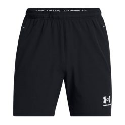 Spodenki piłkarskie męskie Under Armour Challenger Pro Woven. Czarne szorty Under Armour, m, bez wzorów, sportowe. W wyprzedaży za 129.00 zł.