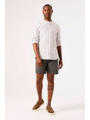 Garcia Koszula - Regular fit - w kolorze białym rozmiar: XL. Białe koszule Garcia, xl, bez wzorów, bez kołnierzyka, bez ramiączek. Za 140.86 zł.