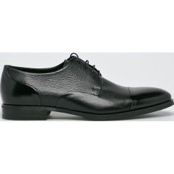 Conhpol - Półbuty. Eleganckie półbuty marki Conhpol. W wyprzedaży za 249.90 zł.